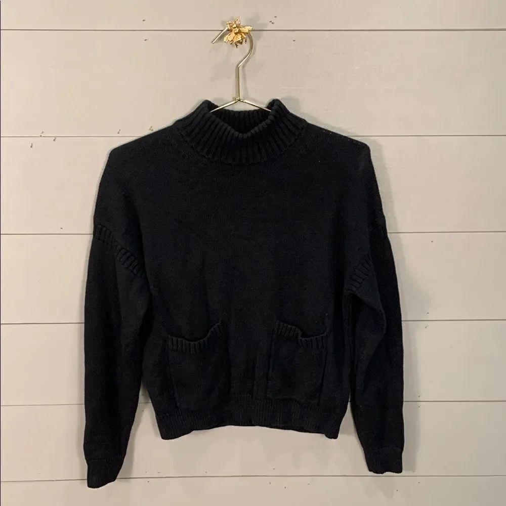 J Crew black label Women's Black mock neck Sweater with front pockets size XS